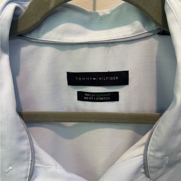 Men’s Tommy Hilfiger Supima Stretch Light Blue Dress Shirt 18.5/ 34-35 - Picture 4 of 5